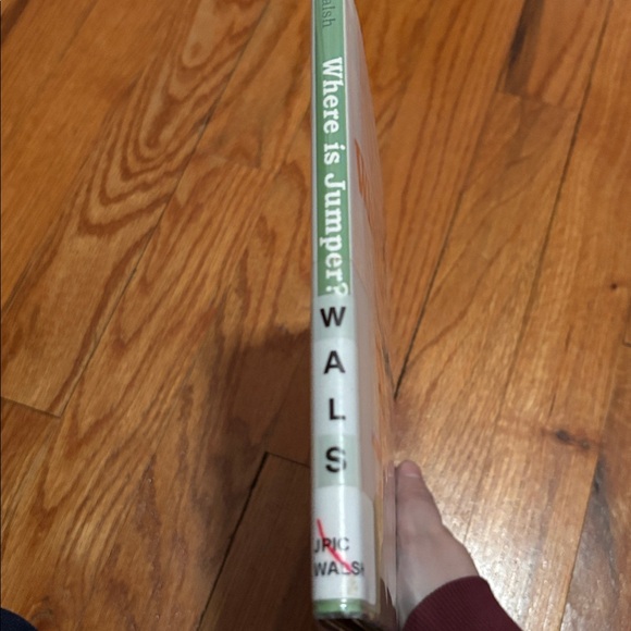 Childrens Book Where is Jumper? - Picture 4 of 4